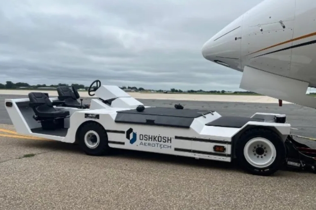 Oshkosh AeroTech: GSE Portfolio Showcase at 2025 International GSE Expo