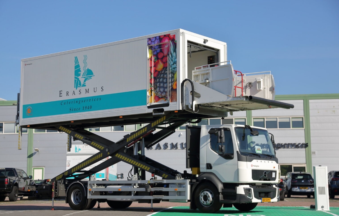 CT6000 Catering Vehicle Settles in Rotterdam: Mallaghan Collaborates with Erasmus Catering