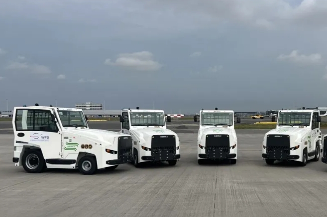 WFS Has Put into Use Electric Freight Towing Vehicles at Schiphol Airport